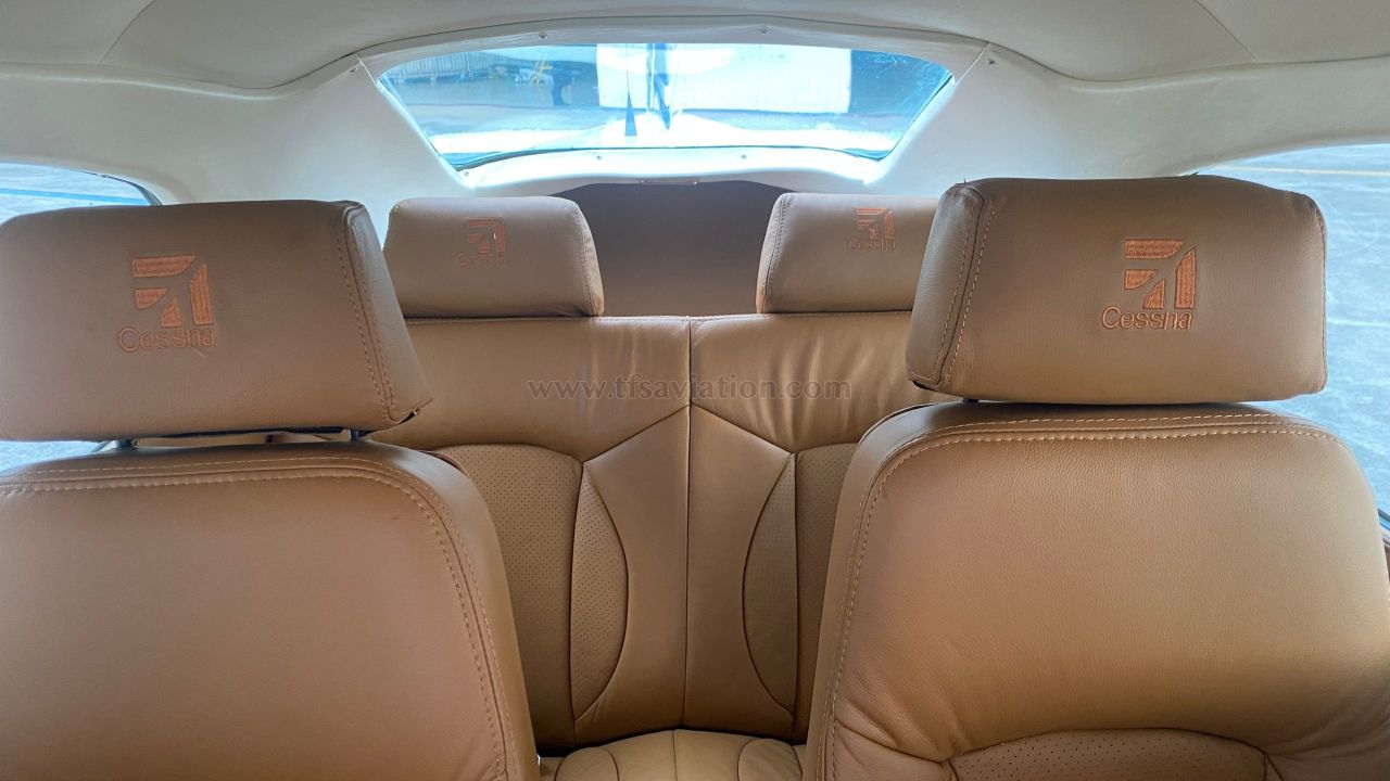 CESSNA 210L CENTURION 1974