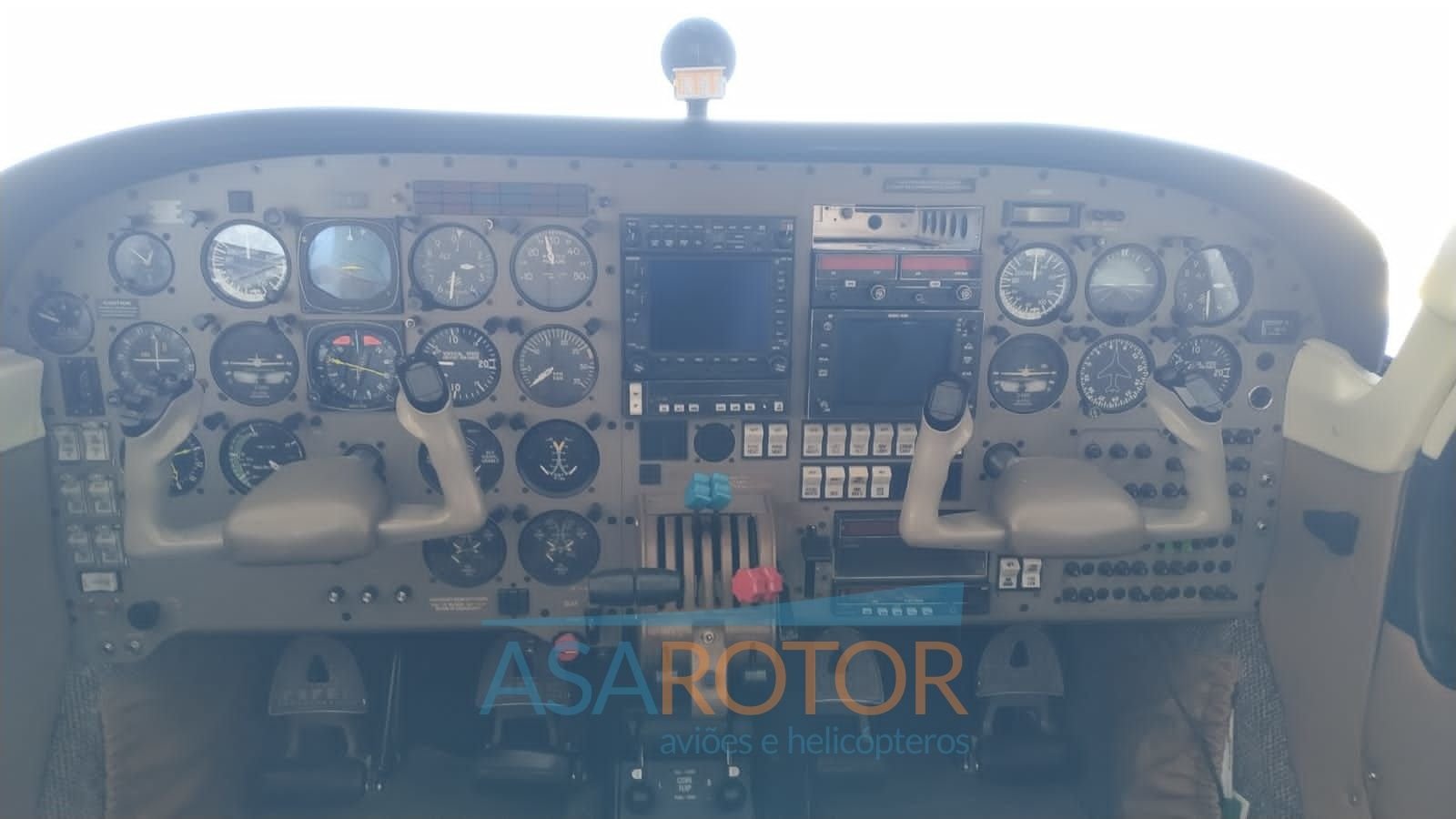 PIPER PA34-220T SENECA IV 1995 PIPER PA34-220T SENECA IV 1995