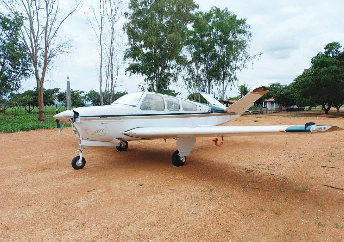BEECHCRAFT BONANZA V35B 1975 BEECHCRAFT BONANZA V35B 1975