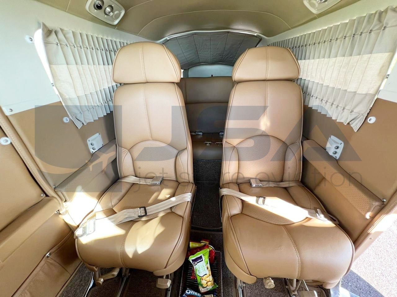 CESSNA 210L CENTURION 1975 CESSNA 210L CENTURION 1975