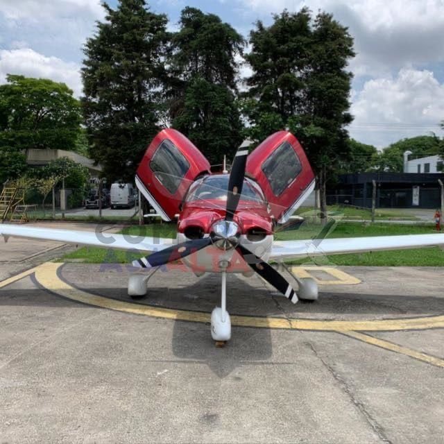 CIRRUS SR22 GTS 2010 CIRRUS SR22 GTS 2010