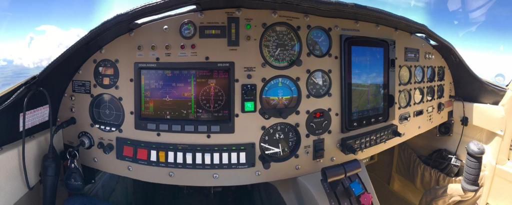 VAN’S RV10 FLYER 2012