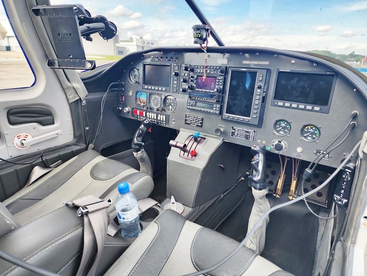 VAN’S RV10 2010