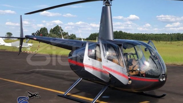 ROBINSON R44 RAVEN II 2010