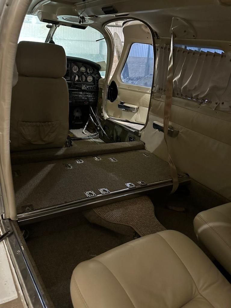 EMBRAER EMB-810C SENECA II 1978 EMBRAER EMB-810C SENECA II 1978