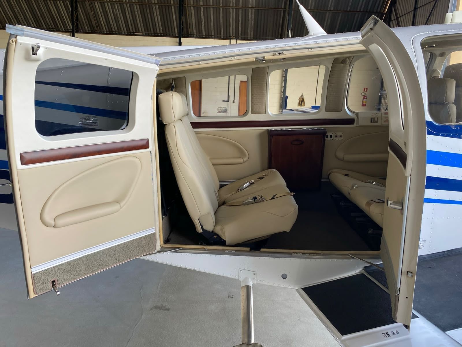 BEECHCRAFT BARON G58 2011 BEECHCRAFT BARON G58 2011