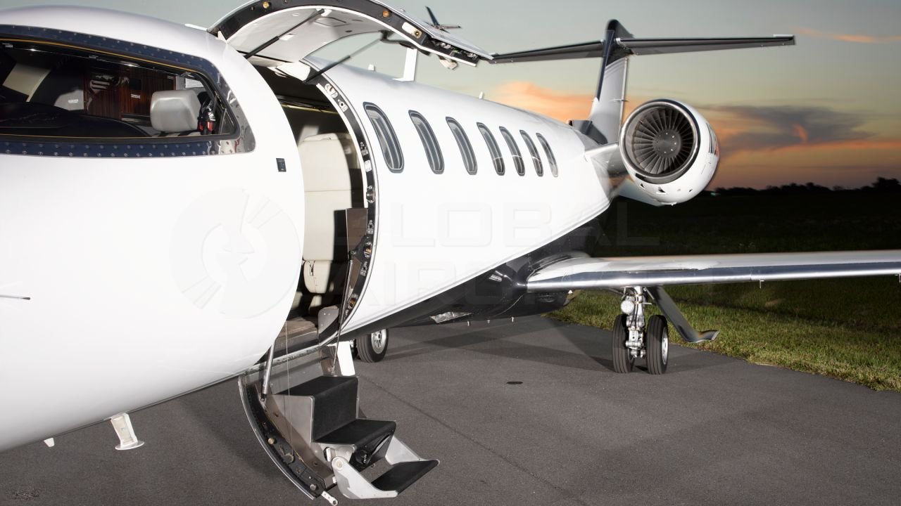 BOMBARDIER LEARJET 70 2014 À VENDA