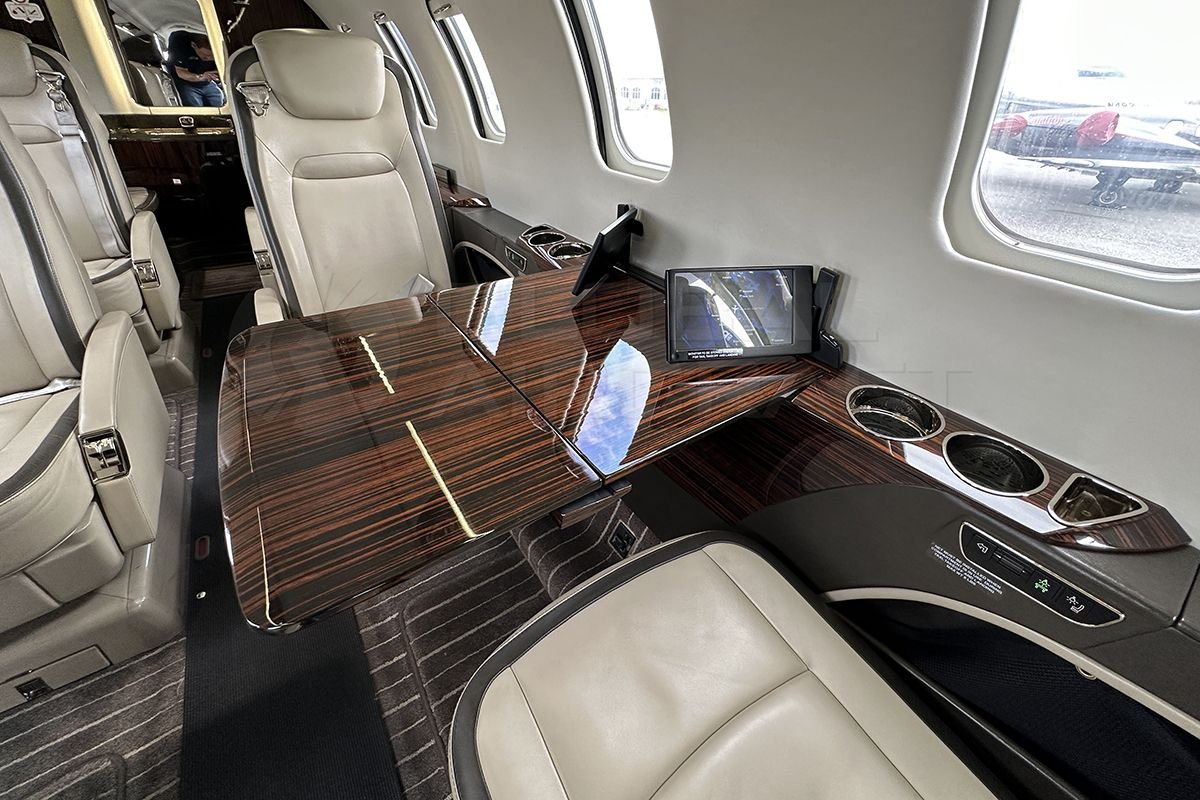 BOMBARDIER LEARJET 70 2014 BOMBARDIER LEARJET 70 2014