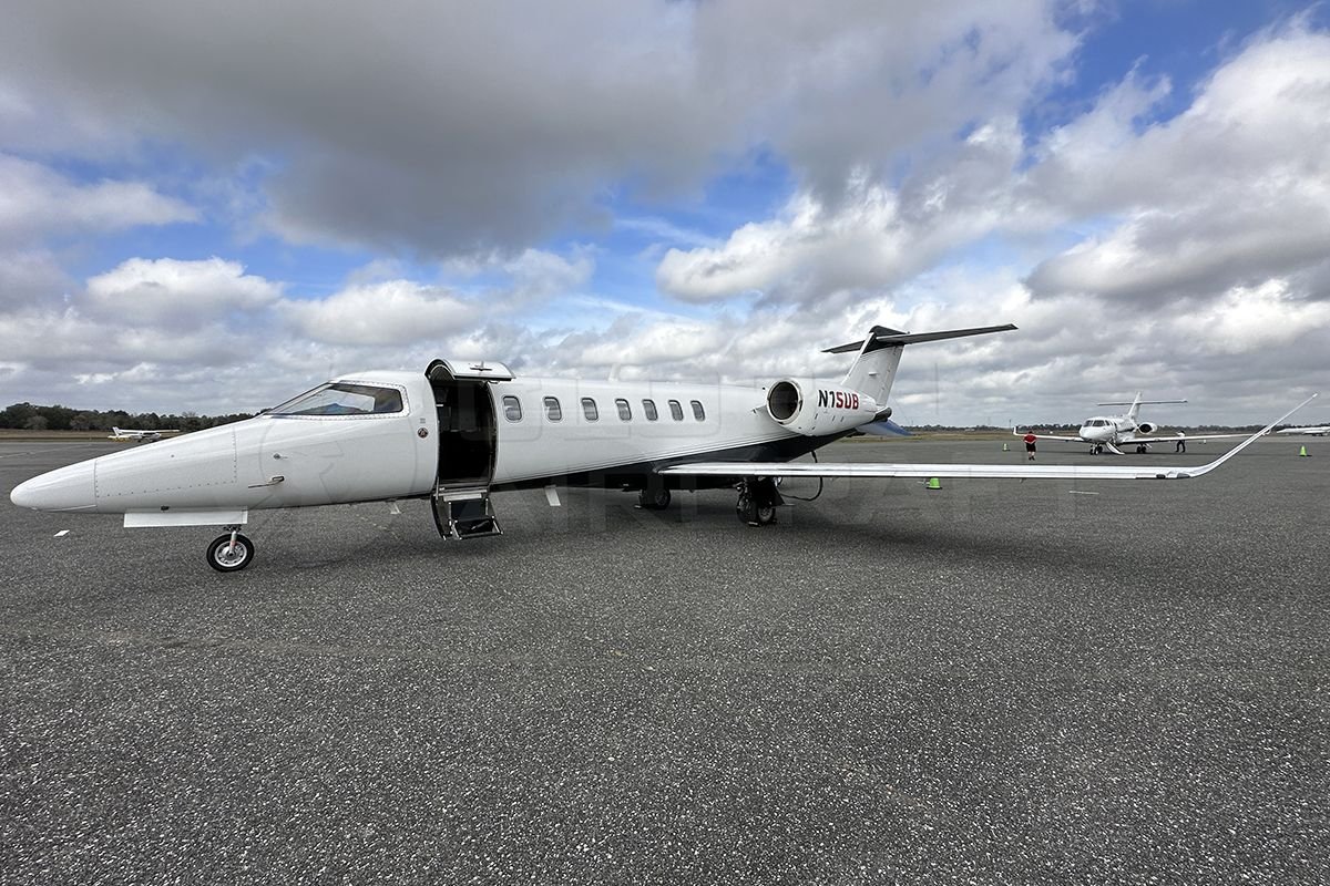 BOMBARDIER LEARJET 70 2014 BOMBARDIER LEARJET 70 2014
