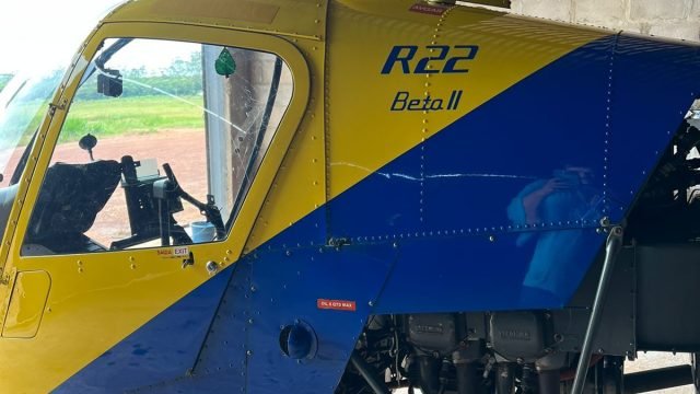 ROBINSON R22 BETA II 2004