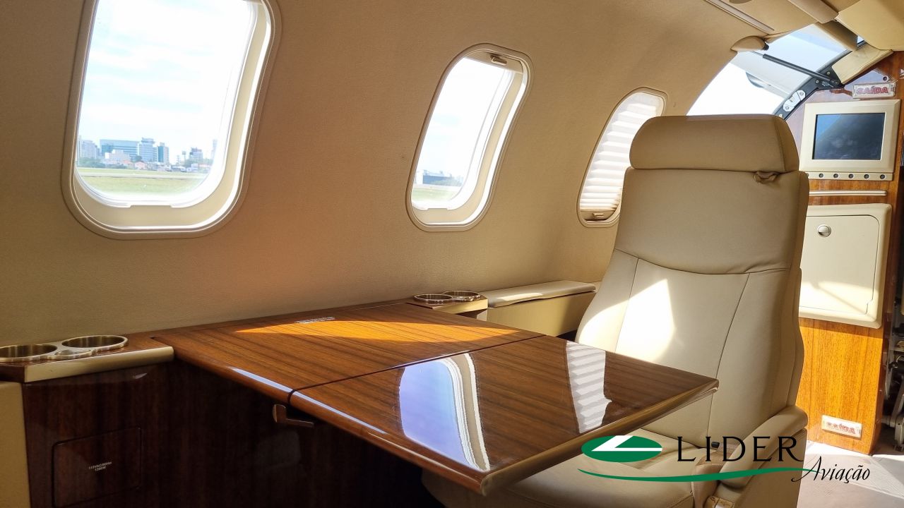 BOMBARDIER LEARJET 40XR 2007