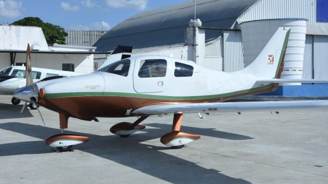 CESSNA 350 CORVALIS LC42-550FG 2007