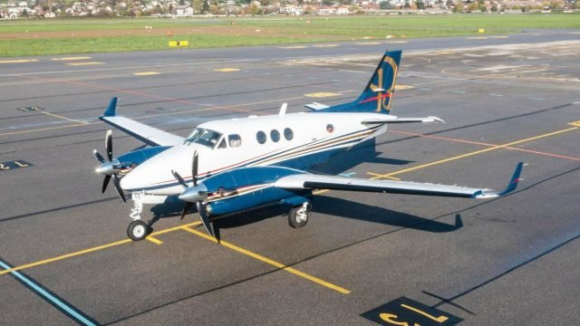 BEECHCRAFT KING AIR C90B 2000