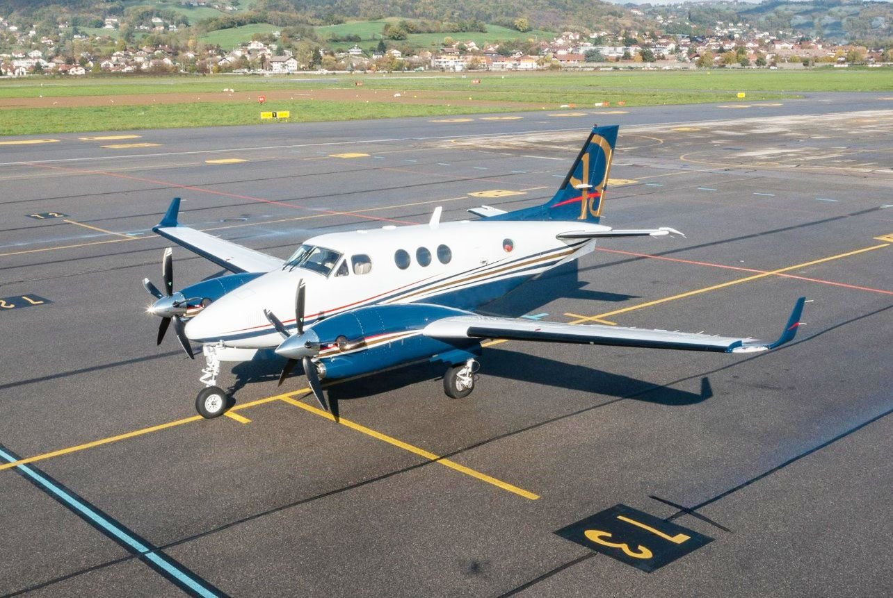BEECHCRAFT KING AIR C90B 2000