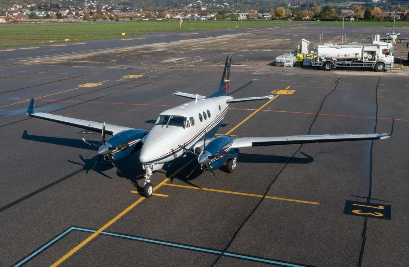 BEECHCRAFT KING AIR C90B 2000