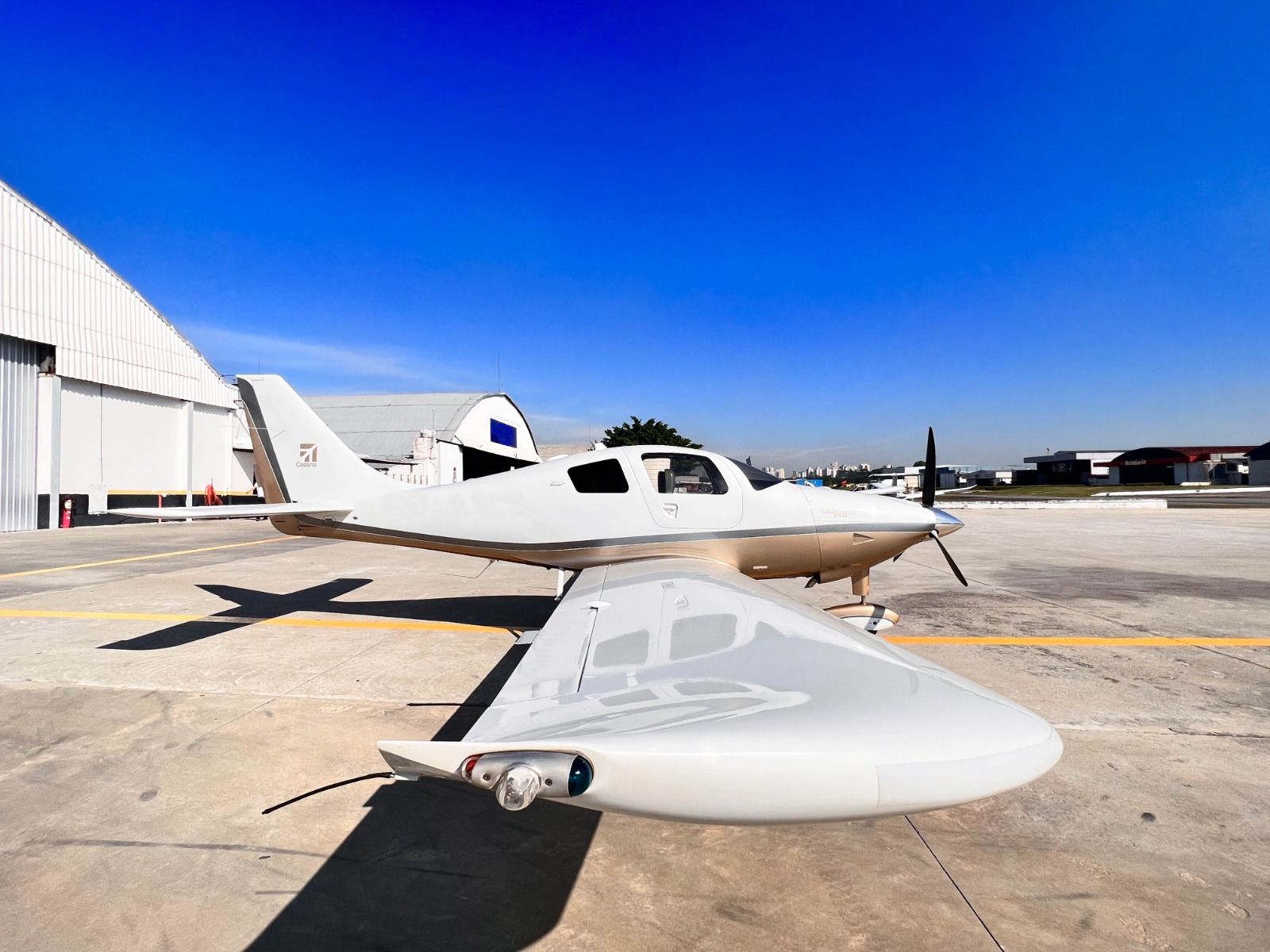 CESSNA 350 CORVALIS 2007