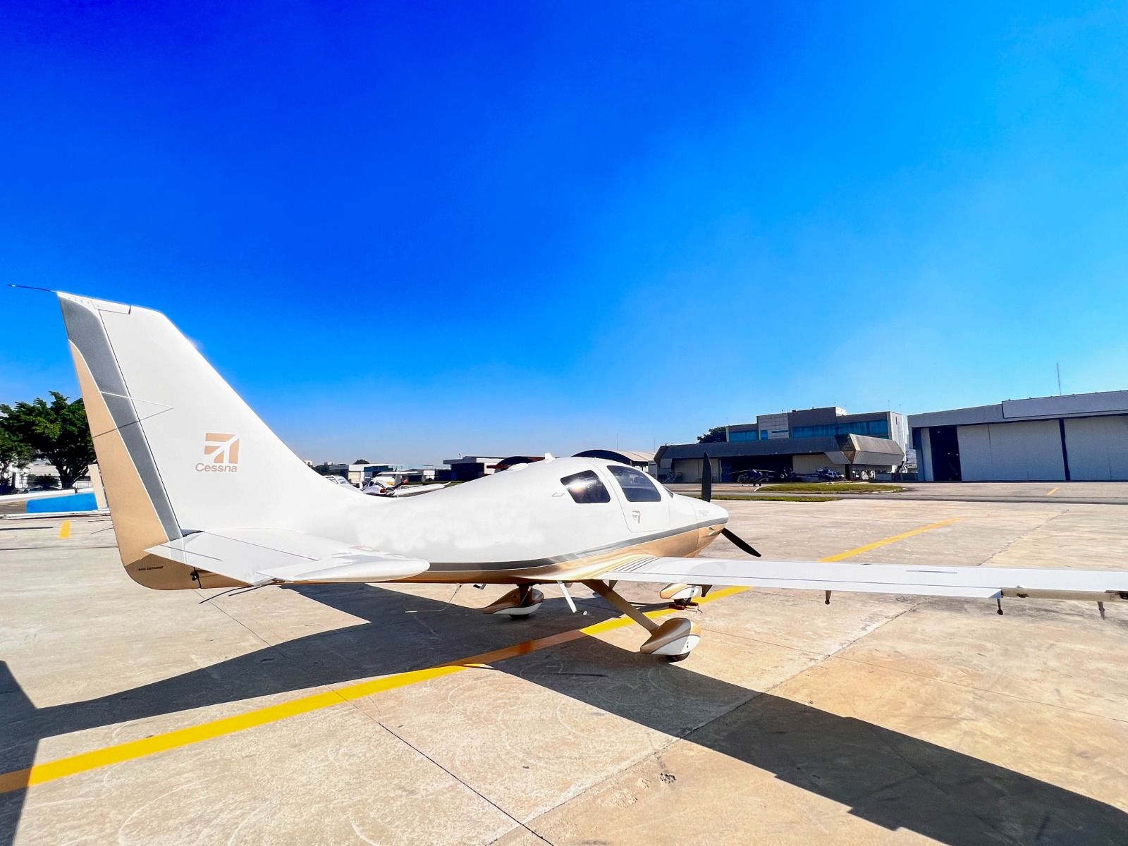 CESSNA 350 CORVALIS 2007