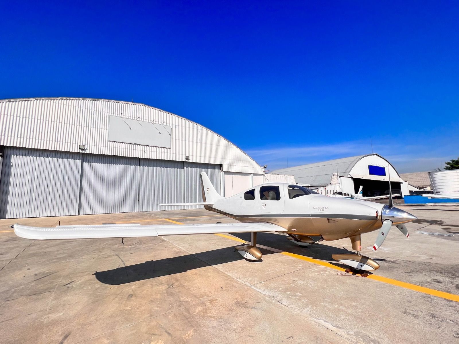 CESSNA 350 CORVALIS 2007