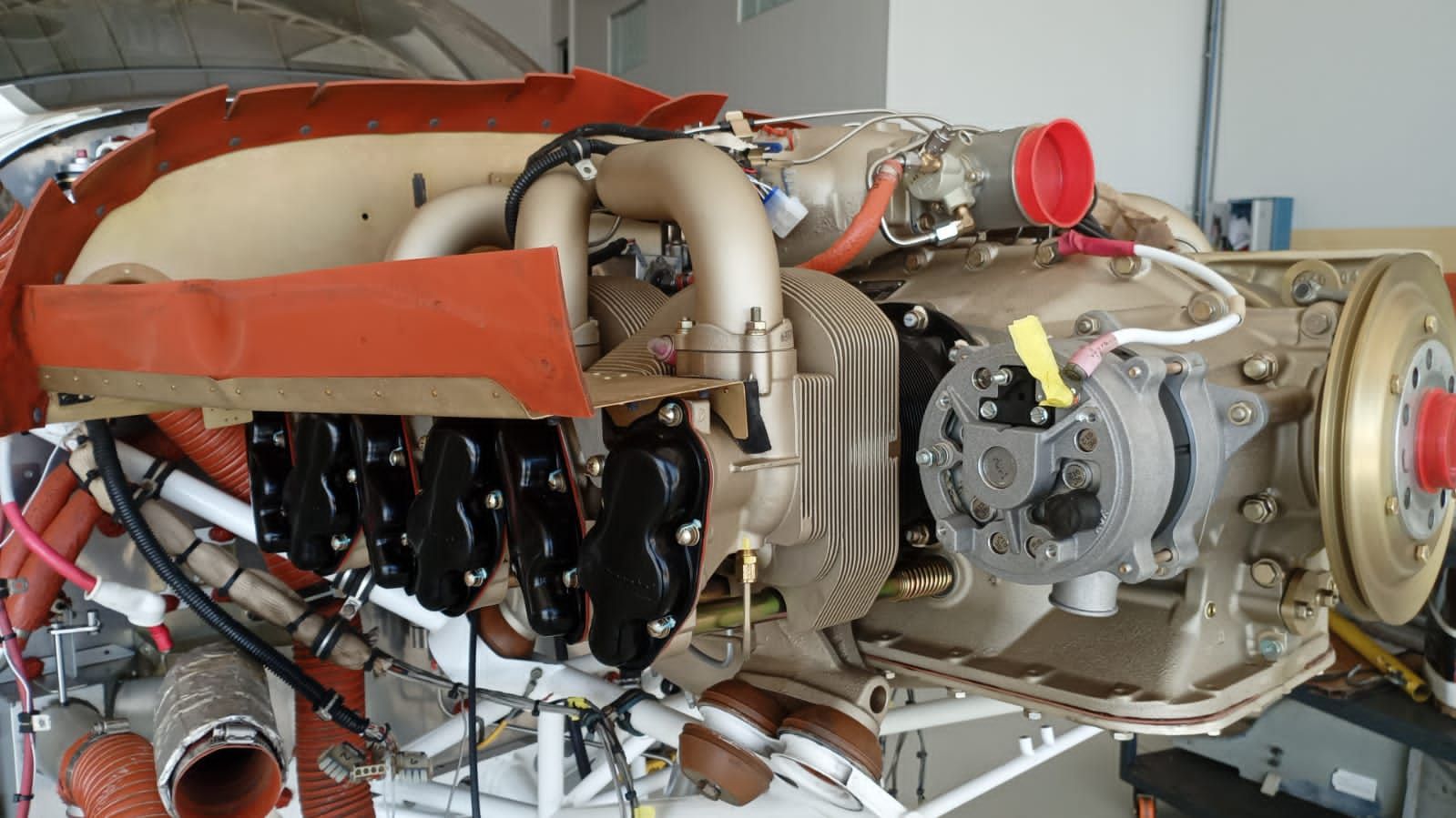 CIRRUS AIRCRAFT SR22 X 2011