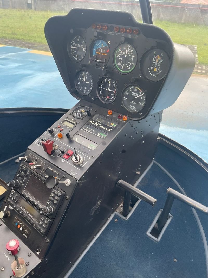 ROBINSON R22 BETA II 2012