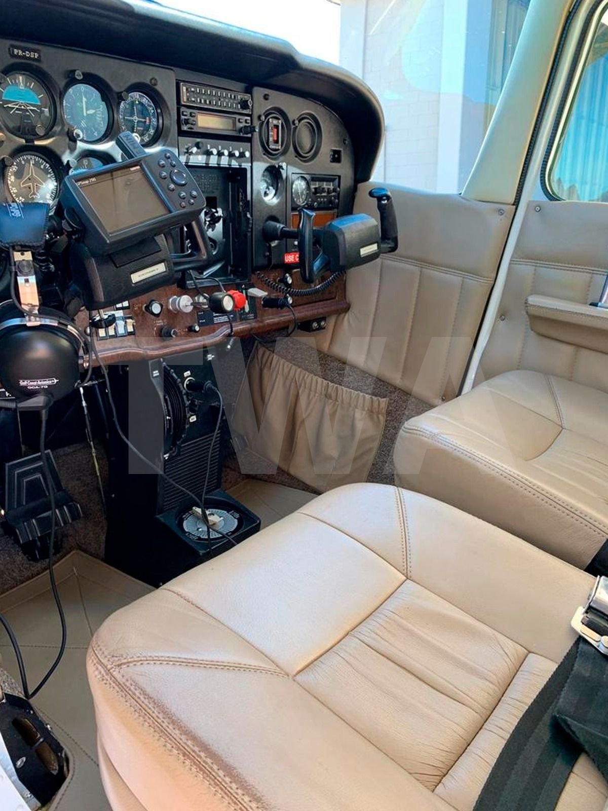 CESSNA 172 N 1980