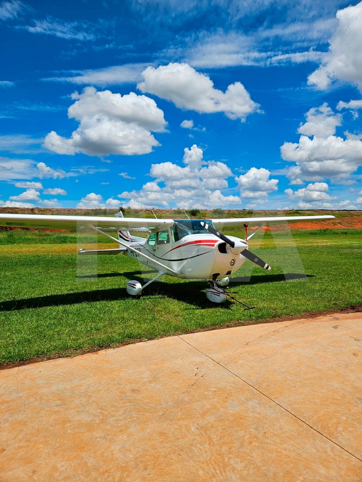 CESSNA 172 N 1980