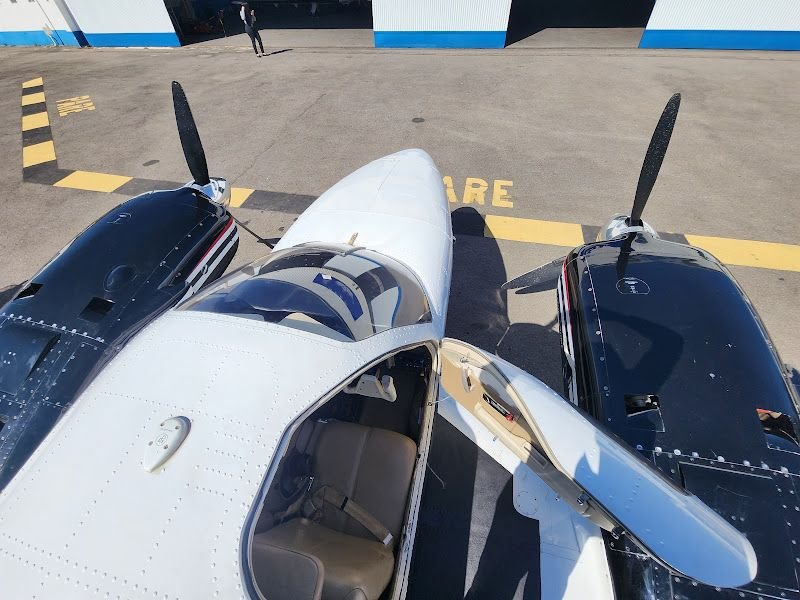 BEECHCRAFT BARON 58P 1981