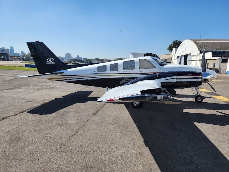 BEECHCRAFT BARON 58P 1981