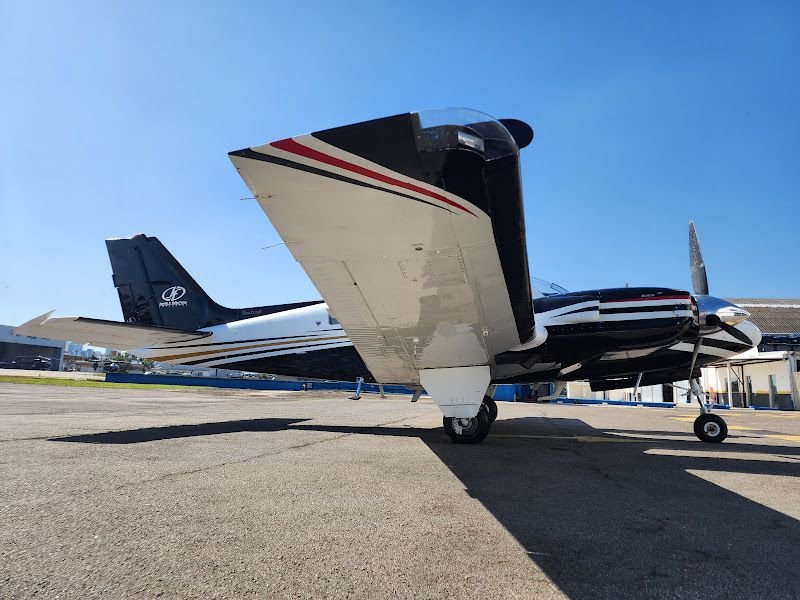 BEECHCRAFT BARON 58P 1981