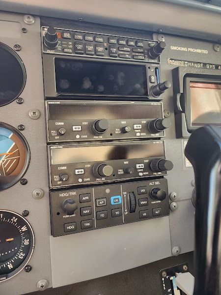 CESSNA AIRCRAFT C172R 2000