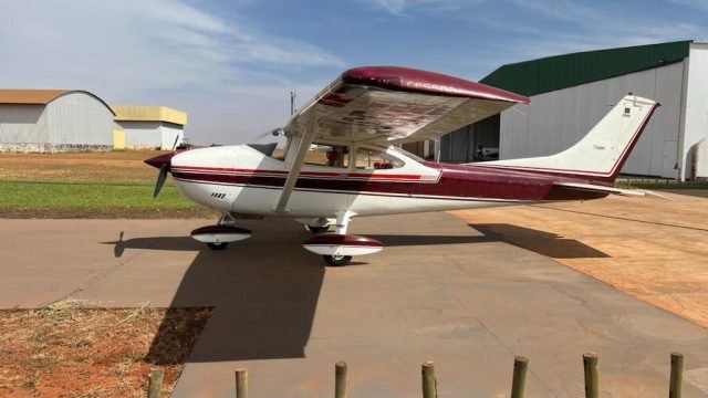 CESSNA AIRCRAFT C182 1973
