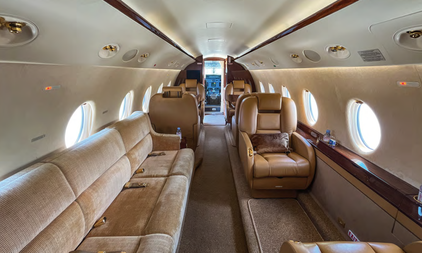 GULFSTREAM G200 2011 OFF MARKET