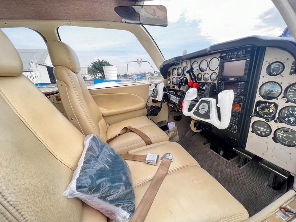 BEECHCRAFT BARON BE55 1973