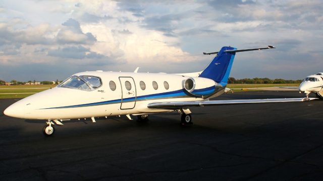 HAWKER 400XP 2007