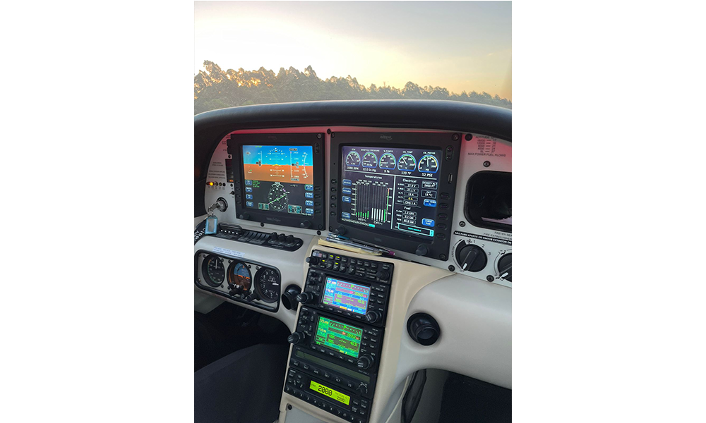 CIRRUS SR22 G2 GTS 2006