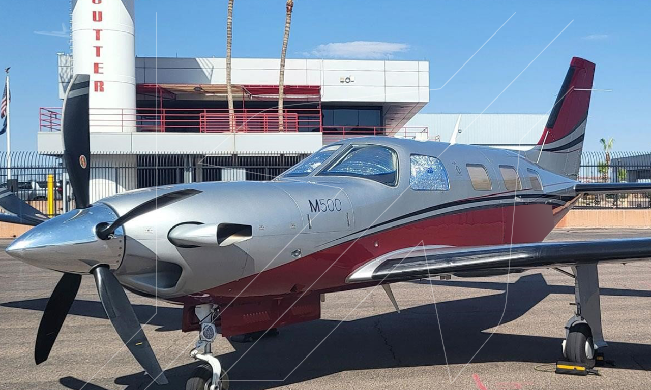 PIPER M500 2017