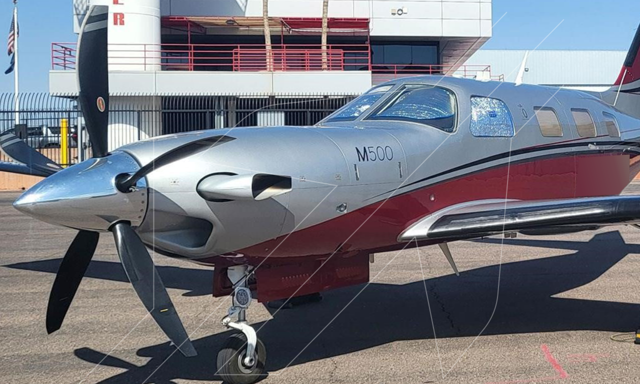 PIPER M500 2017