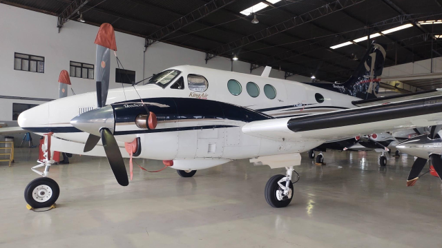 BEECHCRAFT KING AIR C90 1975