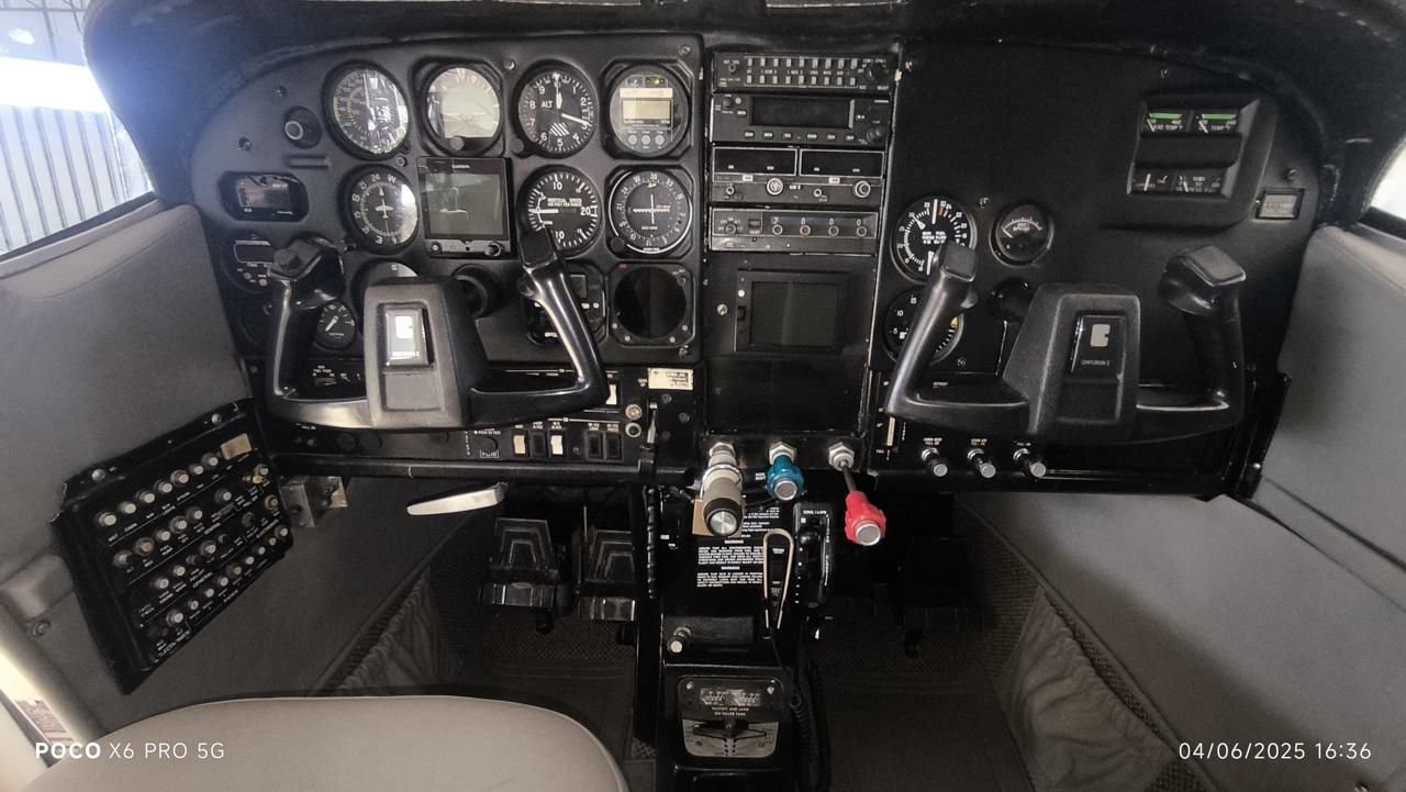 CESSNA T210N CENTURION 1979