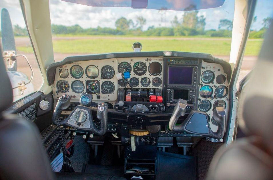 BEECHCRAFT BARON 58 TURBO 1978