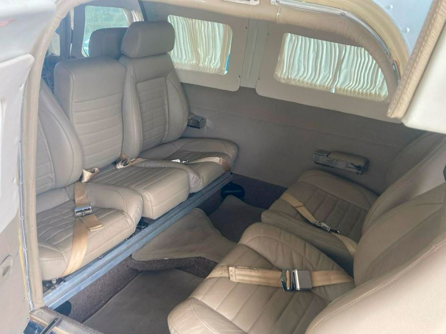 EMBRAER SENECA II EMB-810C 1980