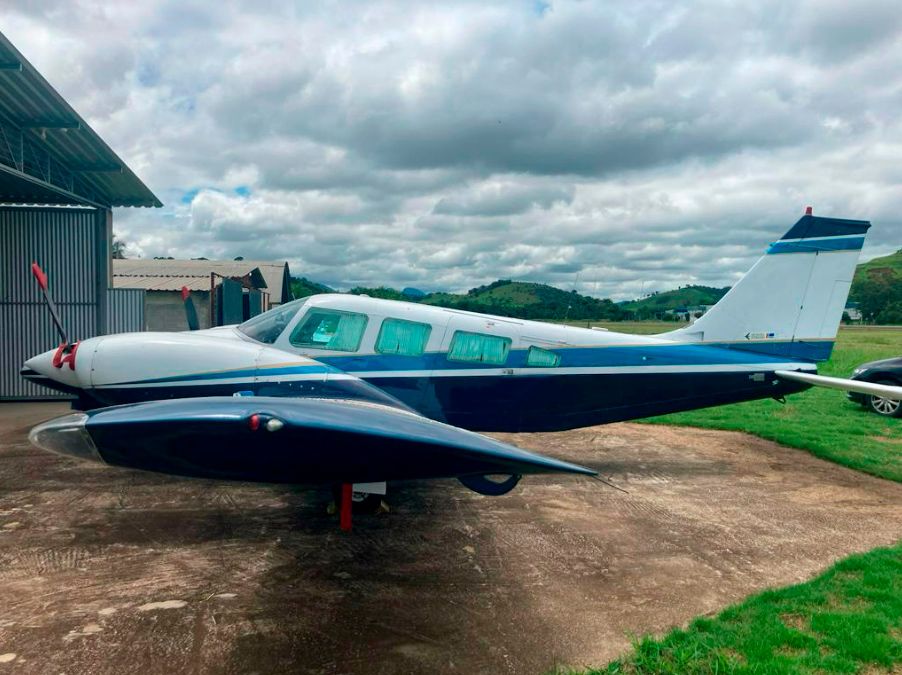 EMBRAER SENECA II EMB-810C 1980