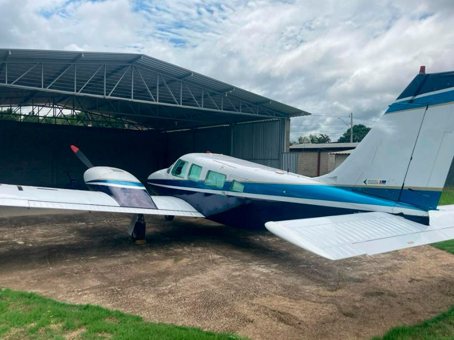 EMBRAER SENECA II EMB-810C 1980