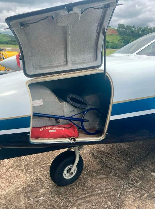 EMBRAER SENECA II EMB-810C 1980