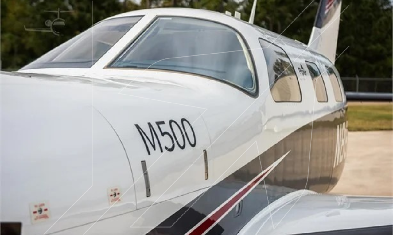 PIPER M500 2016
