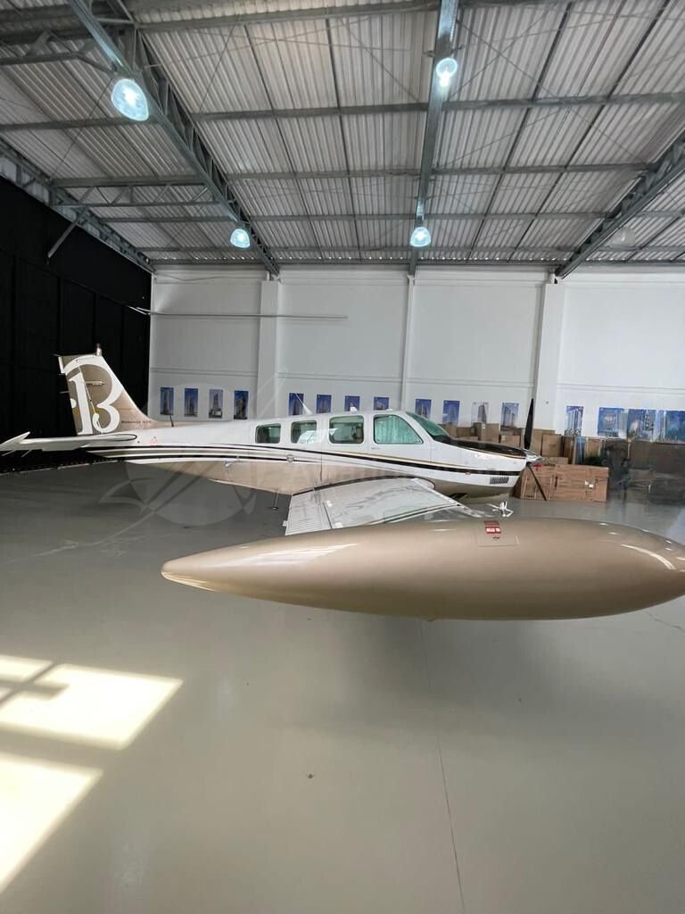 BEECHCRAFT BONANZA A36 1984