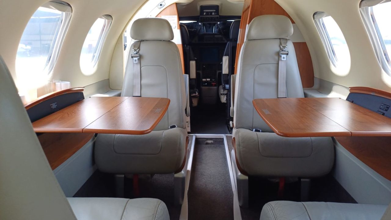 PHENOM 100 2009 À VENDA