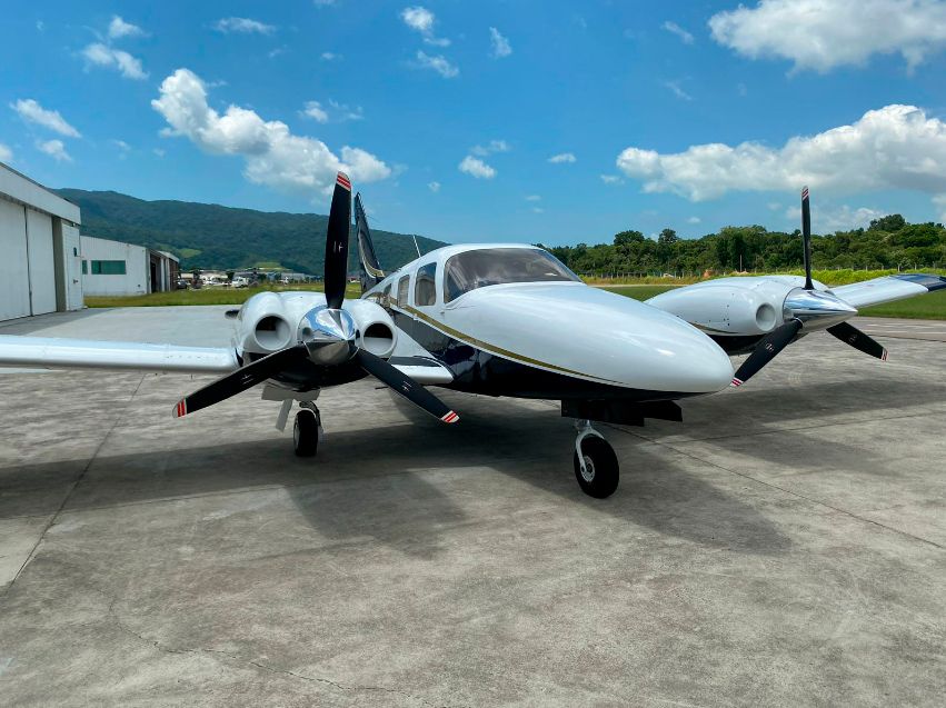PIPER SENECA V 2001