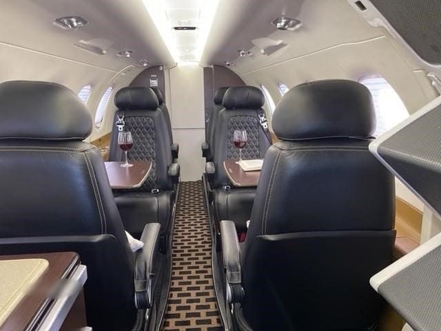 EMBRAER PHENOM 300 2011 À VENDA