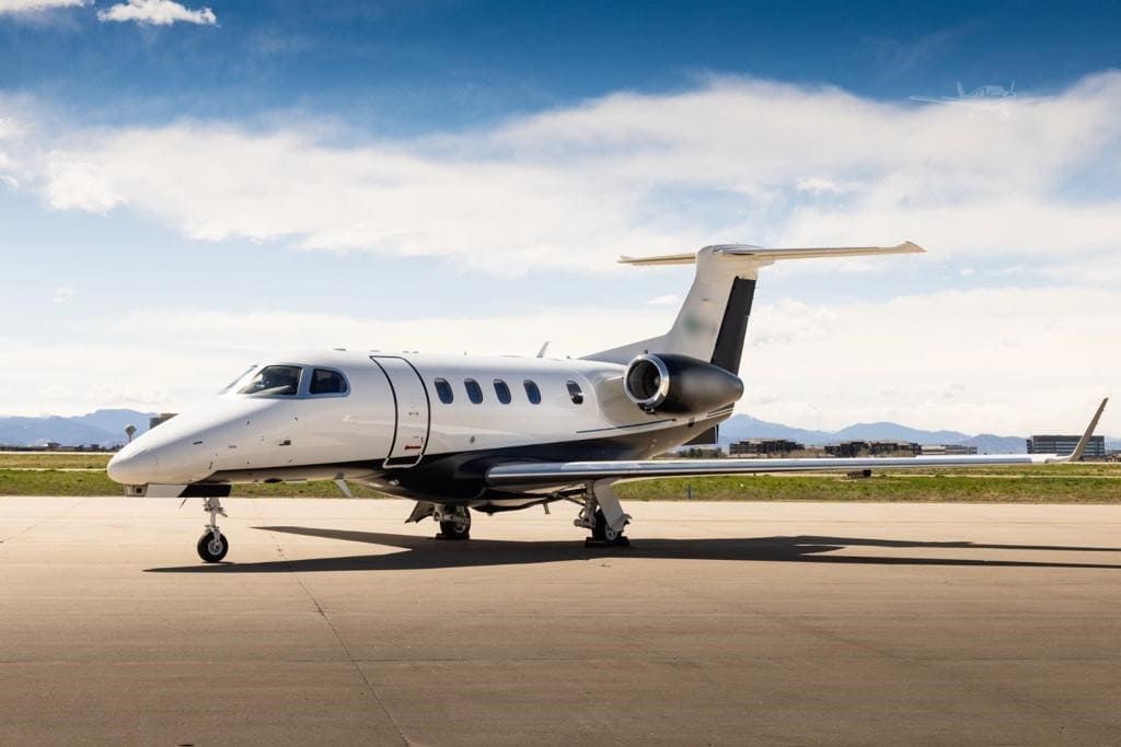 EMBRAER PHENOM 300 2011 À VENDA